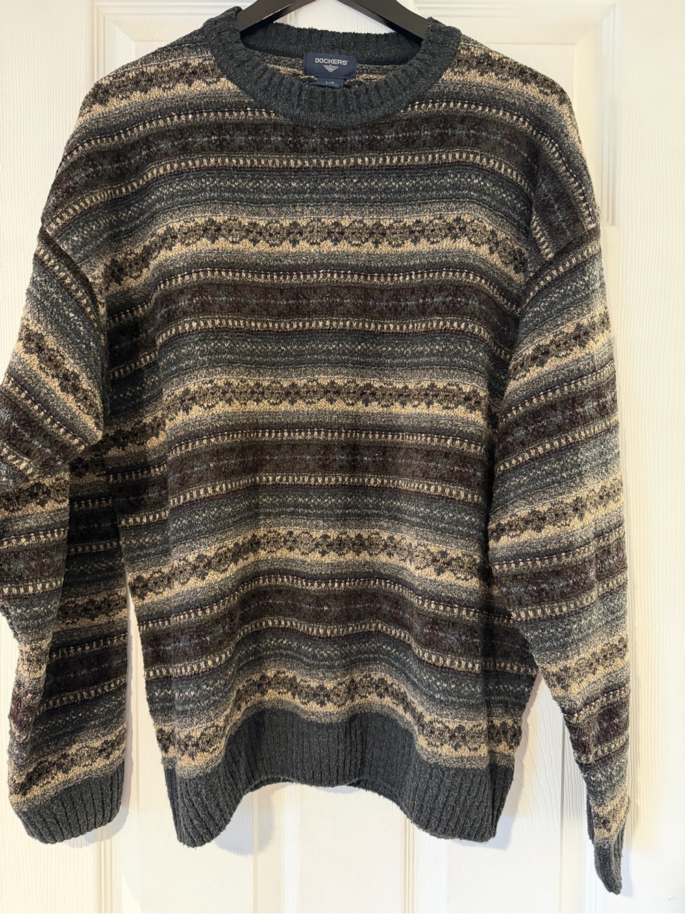 Vintage Grandpa 90’s Cozy Dockers Men’s Crewneck Neutral Color Sweater, Large
